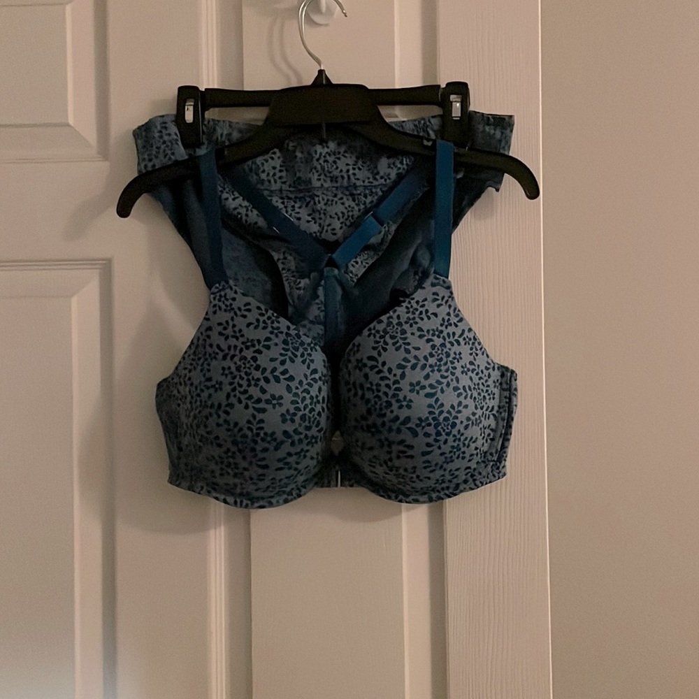 Adore Me Set